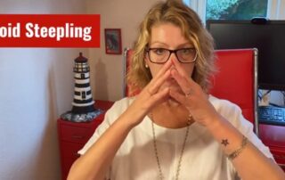 Non Verbal Communication (NVC) Video introduction to body language - the meaning of key expressions and gestures (What does it mean when people steeple their hands?)